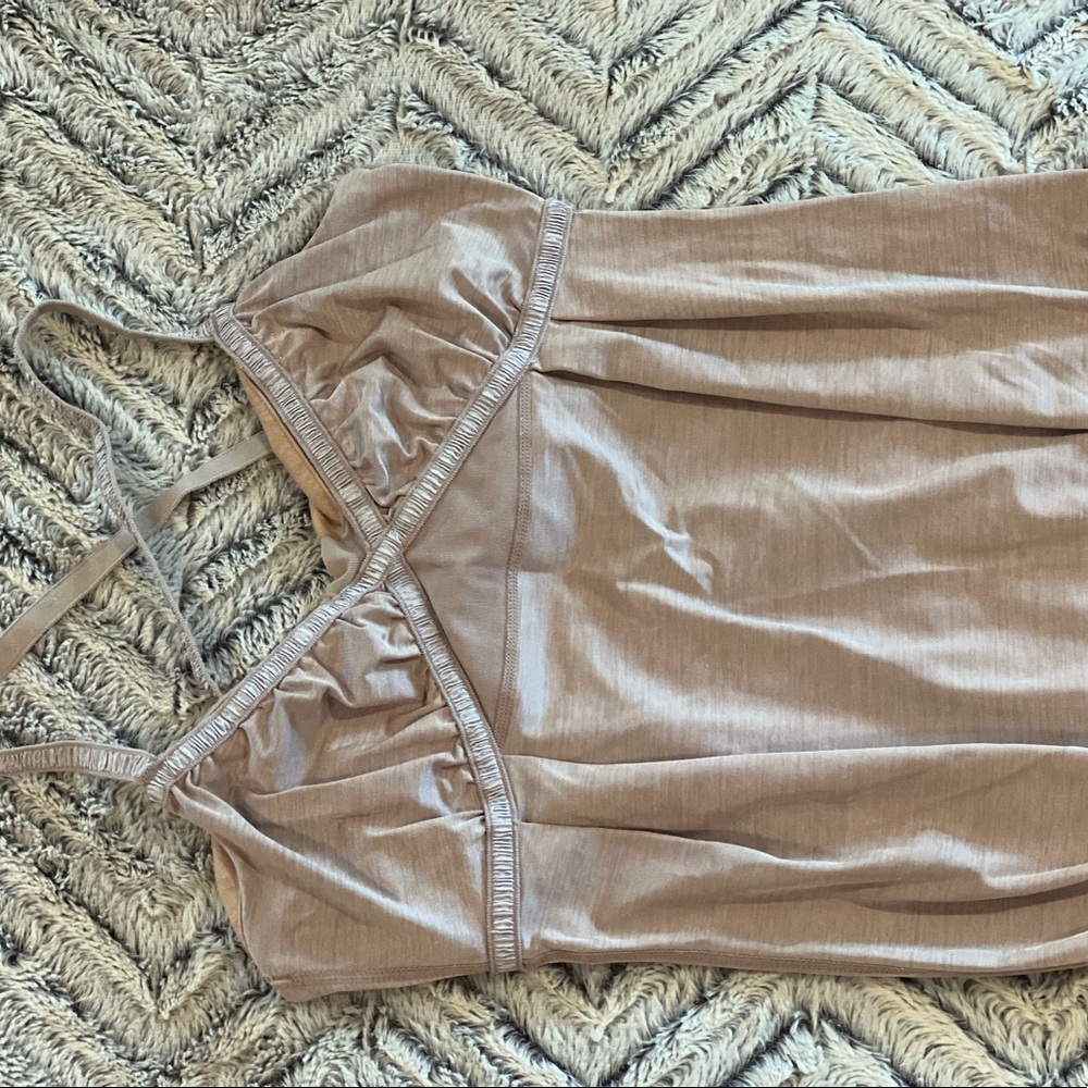 Lululemon top